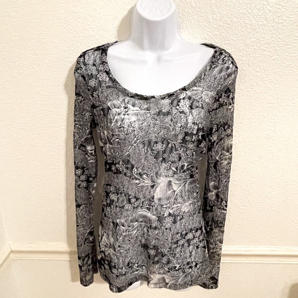 BKE long sleeved sheer top size M